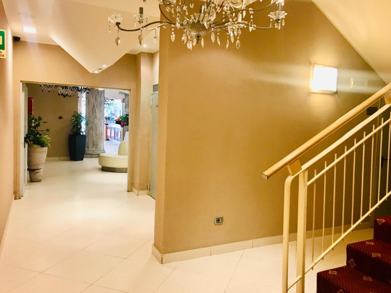 Hotel In 체제나티코 외부 사진
