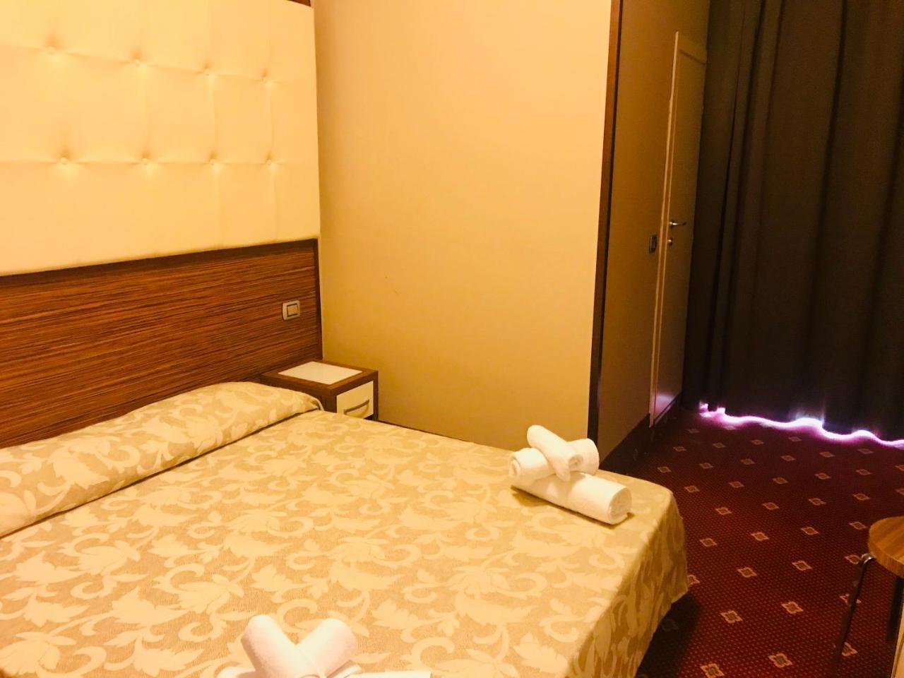 Hotel In 체제나티코 외부 사진