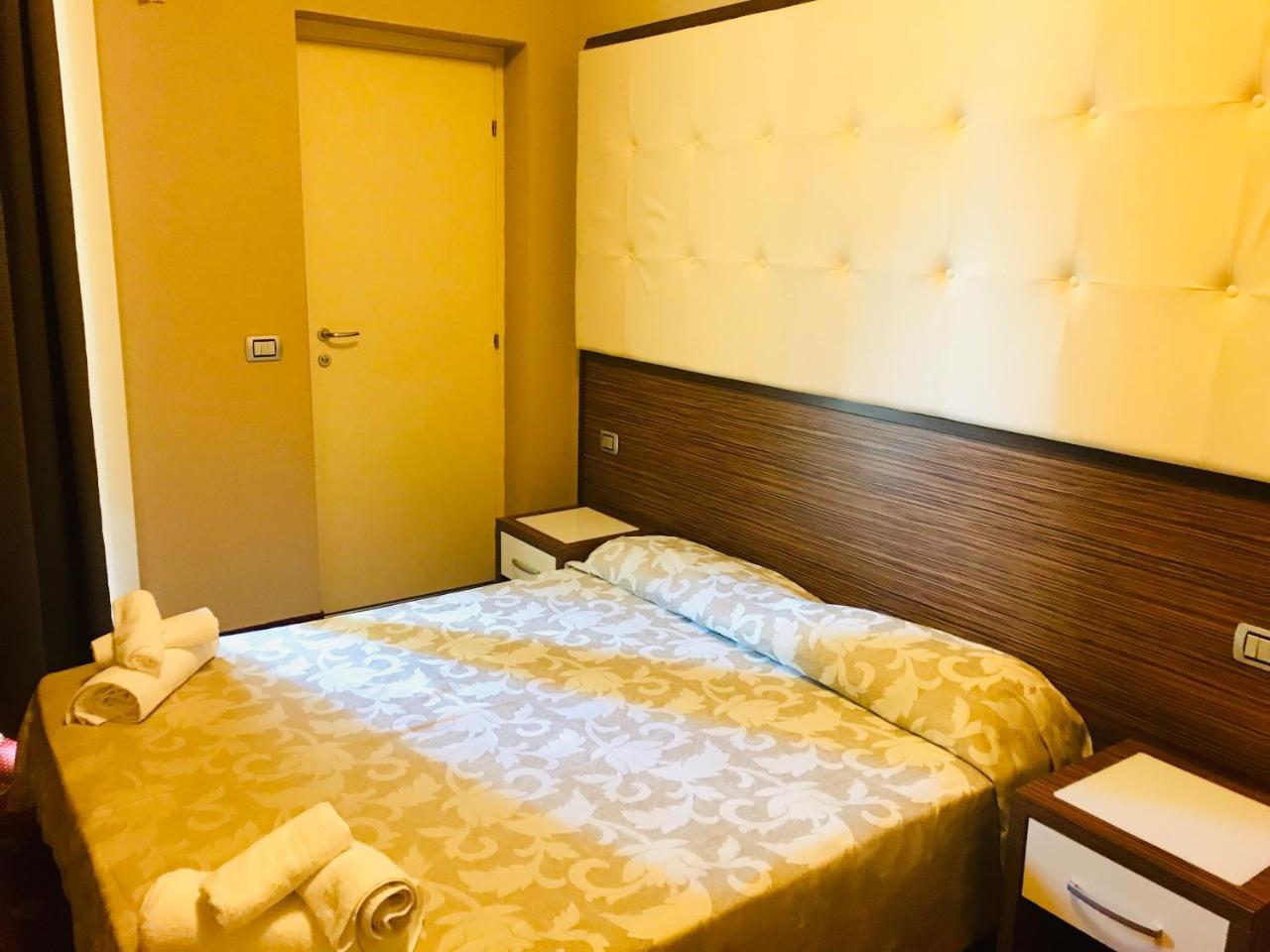 Hotel In 체제나티코 외부 사진