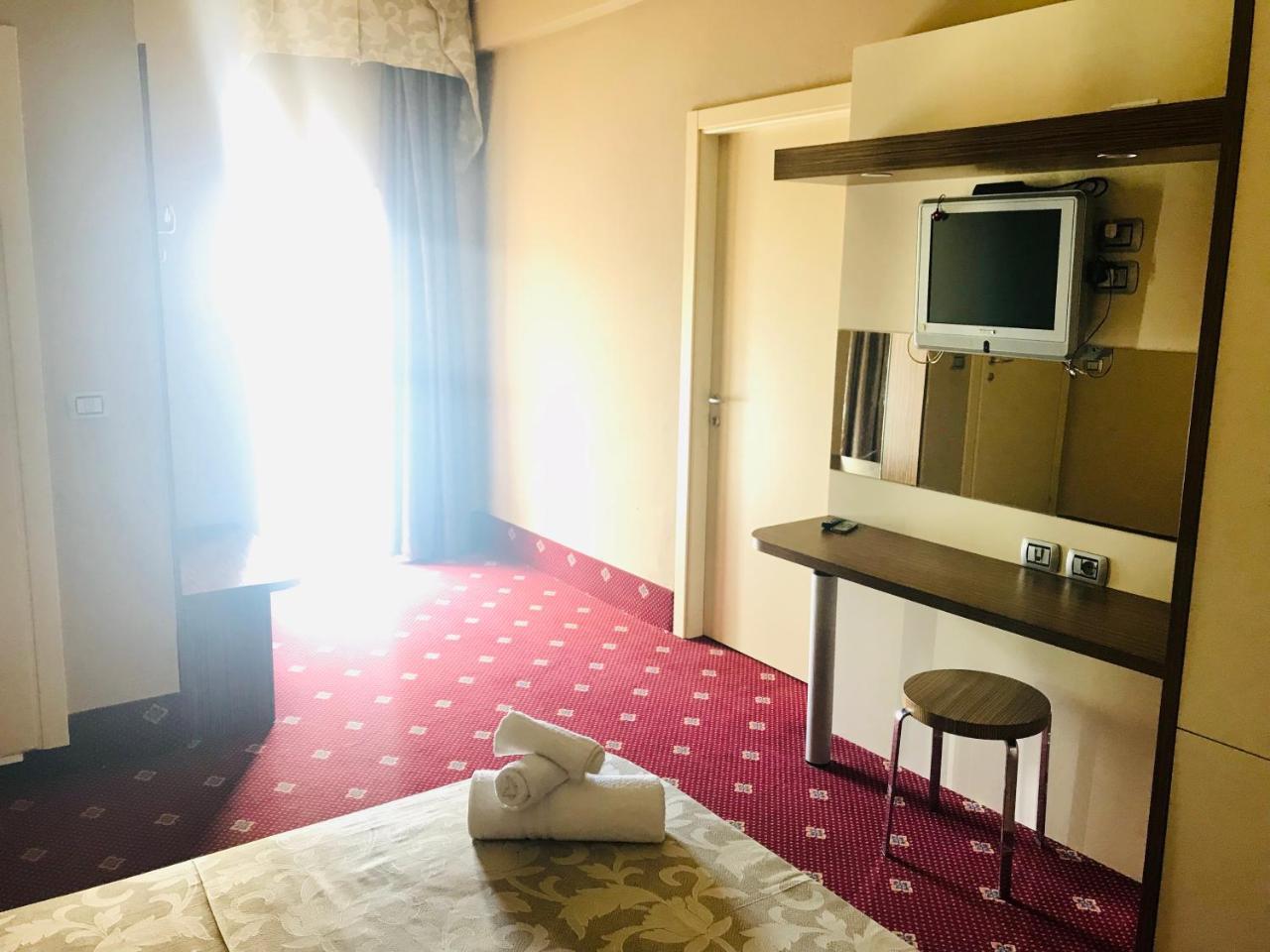 Hotel In 체제나티코 외부 사진