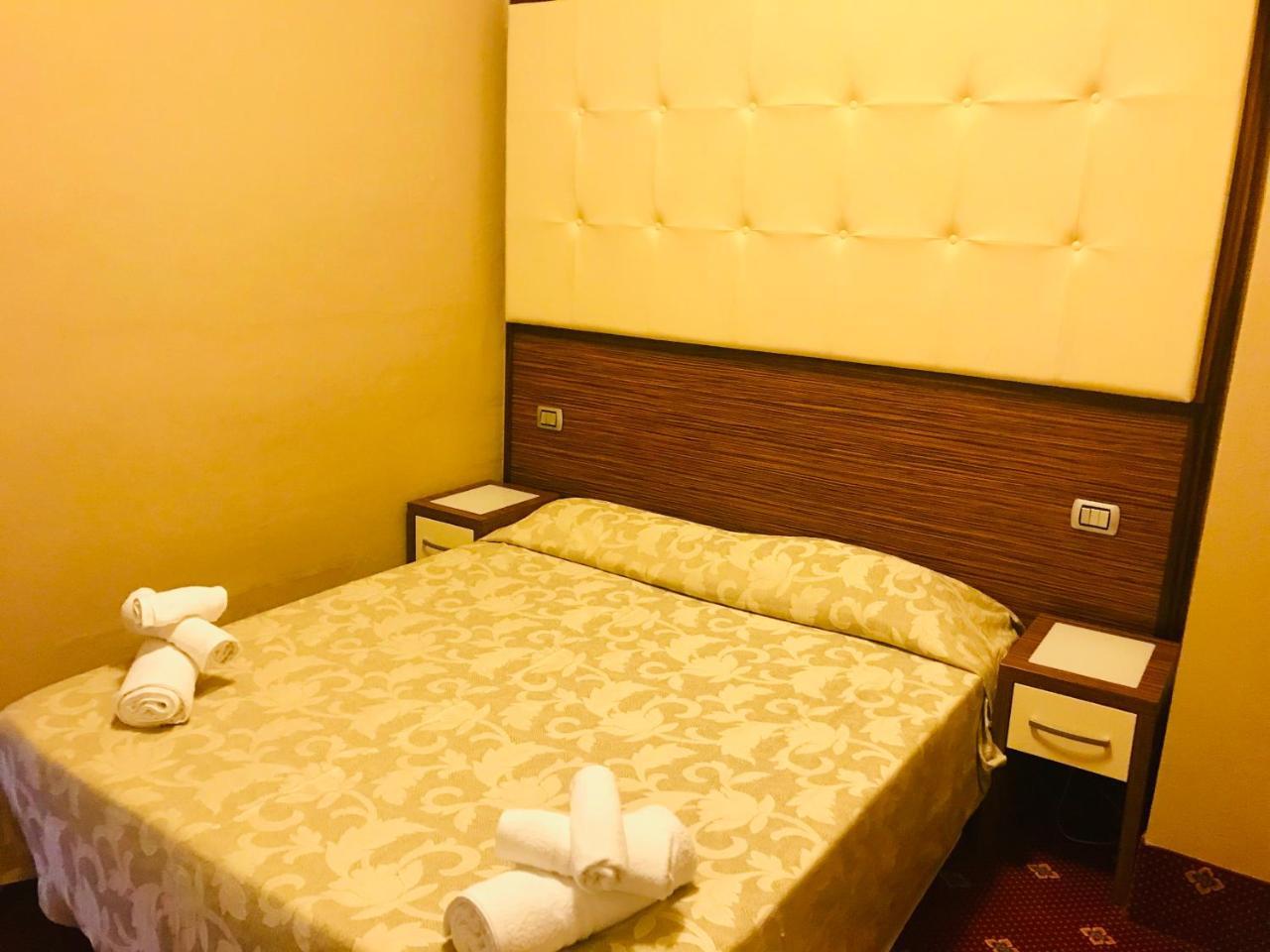 Hotel In 체제나티코 외부 사진